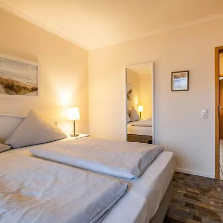 Haus Seewaerts Wohnen 2 3 * Büsum